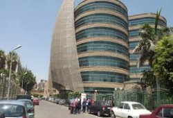 فشل وزارة الصحة في إجراء امتحان مزاولة المهنة يثير غضب الأطباء