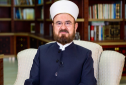 “علماء المسلمين” يطالب فرنسا بالمساواة بين الإسلام وباقي الأديان