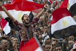 في ذكراها العاشرة.. وسوم ثورة 25 يناير تتصدر مواقع التواصل