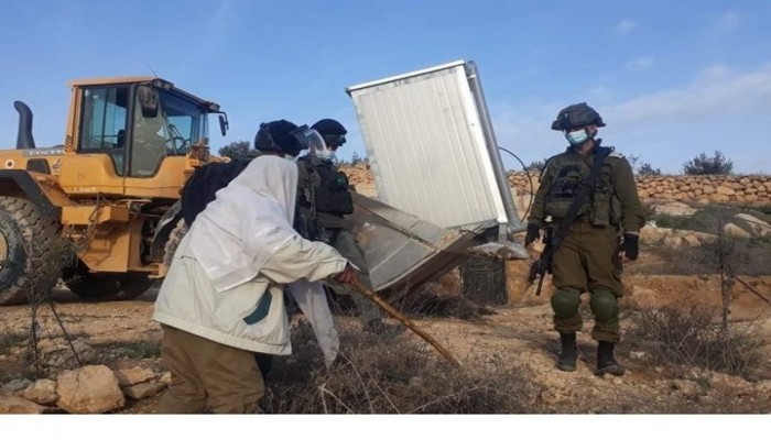 الاحتلال الصهيوني يهدم مسجدا بالضفة.. ومواجهات بالقدس
