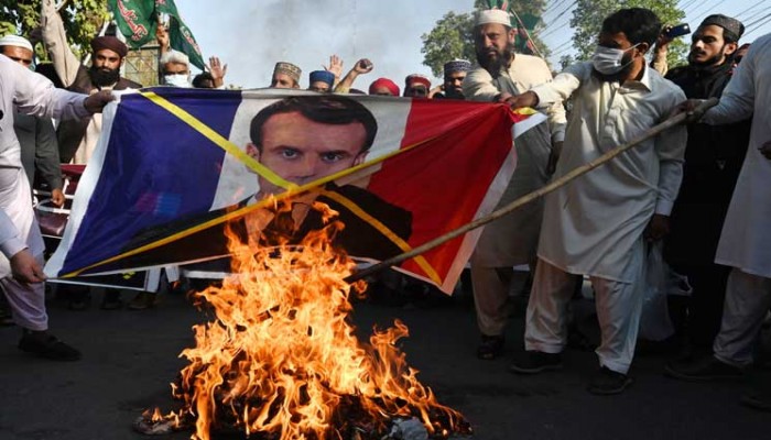 60 % من الفرنسيين يرون سياسات ماكرون سلبية