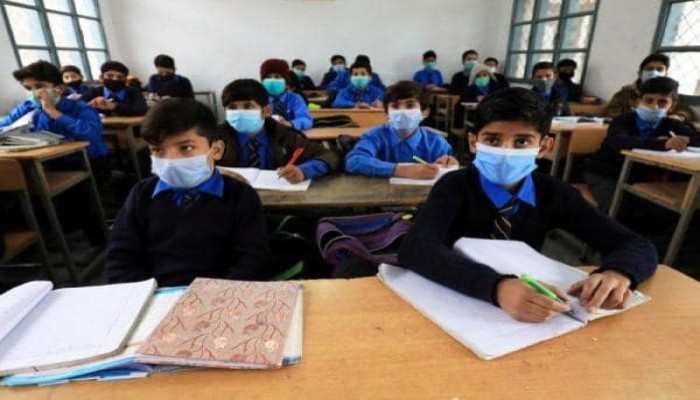 باكستان تقرر تعليم اللغة العربية في مدارسها.. ونشطاء يرحبون