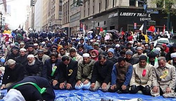 فرنسا.. تزايد الاعتداءات على المسلمين خلال عام 2020