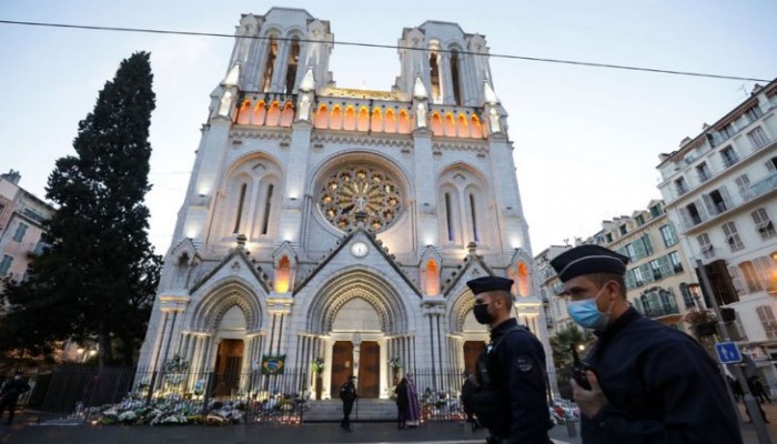 فرنسا.. حديث وزيرة التعليم عن “اليسار الإسلاموي” يثير استنكار الجامعات