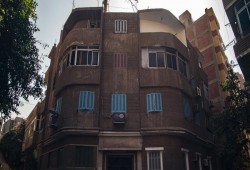 توثيق العقارات.. أعباء جديدة على المواطنين وتصاعد غضب الشارع