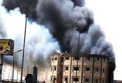 حريق هائل بمصنع ملابس في العبور وعشرات الوفيات والإصابات