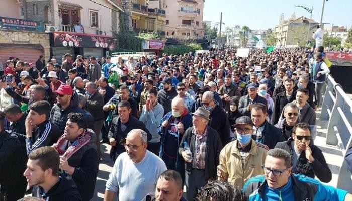 الجزائر.. مظاهرات حاشدة في الجمعة 108 للمطالبة بالتغيير