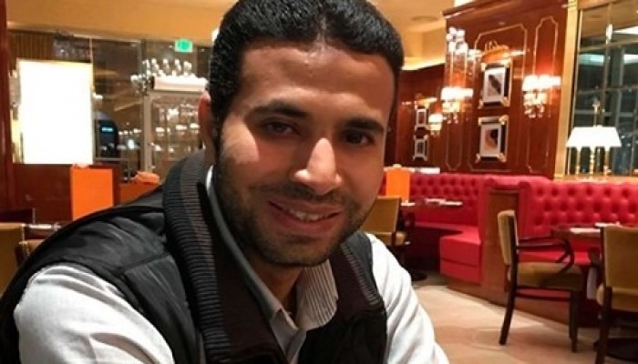 الصحفي هشام عبد العزيز.. 22 شهرًا من الحبس والمعاناة