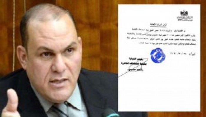 الانتقام من أستاذ بكلية الإعلام بعد انتقاده مذيعين مقربين لسلطات الانقلاب