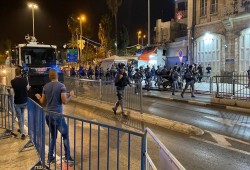 إصابة 4 فلسطينيين خلال مواجهات مع قوات الاحتلال الصهيوني بالقدس