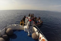 تركيا.. خفر السواحل ينقذ 59 طالب لجوء أعادتهم اليونان