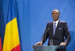 مقتل رئيس تشاد.. والجيش يحل البرلمان ويشكل مجلسا عسكريا للحكم