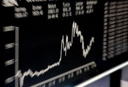 للشهر الخامس.. انكماش القطاع الخاص في مصر