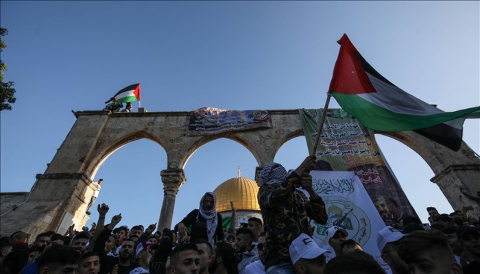 100 ألف يؤدون صلاتي العيد والغائب على أرواح الشهداء بالمسجد الأقصى