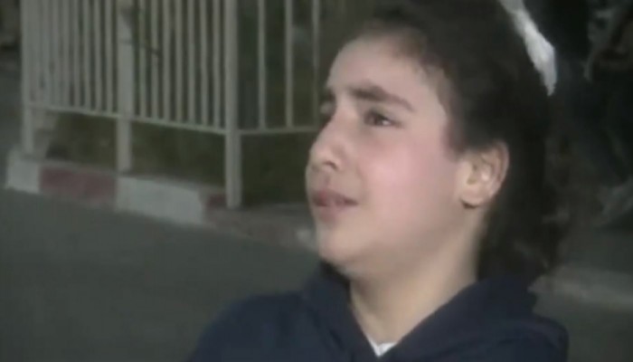 فيديو لطفلة فلسطينية تروي ما عاشته في قصف حي الرمال بغزة