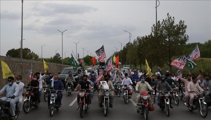 عشرات الآلاف يتظاهرون في باكستان ضد العدوان الصهيوني