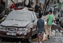 حصيلة العدوان بغزة: 219 شهيدا بينهم 63 طفلا و1530 إصابة