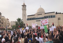 الحركة الإسلامية بالأردن تقود مسيرة حاشدة احتفالا بانتصار المقاومة