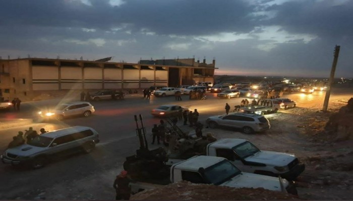 جيش الأسد يُهَجر 30 عائلة سورية قسريا من إحدى قرى القنيطرة