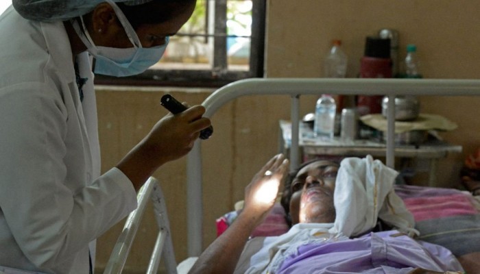 مسئول يعلن ظهور الفطر الأسود بين مصابين بكورونا