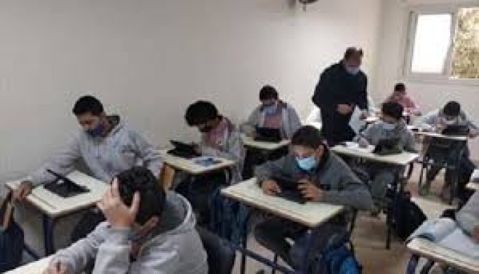 فشل امتحان الثانوية العامة التجريبي إلكترونياً بسبب انقطاع الإنترنت