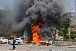 صحيفة بريطانية: حماس أظهرت قدرتها على إلحاق الضرر بالاحتلال