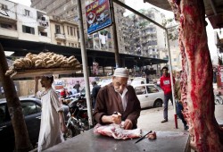 "بلاها لحمة".. حملة لمقاطعة الجزارين بالإسكندرية