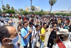 داخلية الانقلاب تعتقل 25 طالبا تظاهروا أمام مبنى محافظة الإسماعيلية