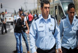 شرطة الاحتلال تكثف انتشارها في القدس.. ودعوات لانتفاضة