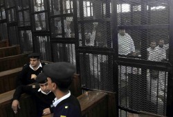 قضاء الانقلاب يحكم بإعدام 4 بقضية رابعة كانوا معتقلين قبل المجزرة بشهر