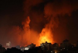 غارات صهيونية ليلية على مواقع للمقاومة في غزة