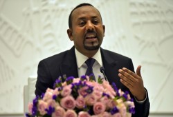 نيويورك تايمز: آبي أحمد حامل نوبل للسلام يدفع بلاده نحو الحرب