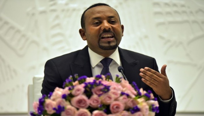 نيويورك تايمز: آبي أحمد حامل نوبل للسلام يدفع بلاده نحو الحرب