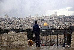 حماس: نقل سفارة هندوراس للقدس اعتداء صارخ على حقوق شعبنا