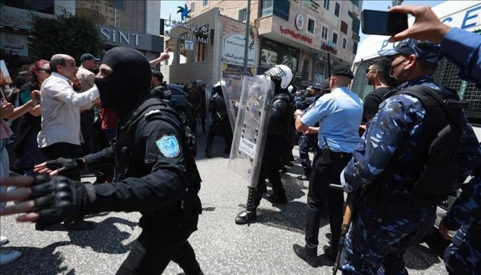 استياء أوروبي من قمع الأمن الفلسطيني للمتظاهرين