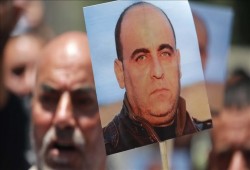 صحفيون فلسطينيون ينظمون وقفة بالضفة للمطالبة بالحماية الدولية