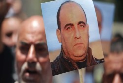 صحفيون فلسطينيون ينظمون وقفة بالضفة للمطالبة بالحماية الدولية