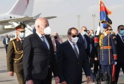 تونس.. نقابة الصحفيين ترفض لجوء قيس سعيد لمحاكمة المدنيين عسكريا