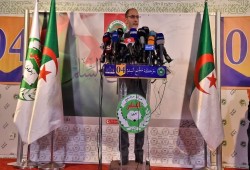 الجزائر.. حركة مجتمع السلم ترفض المشاركة بالحكومة