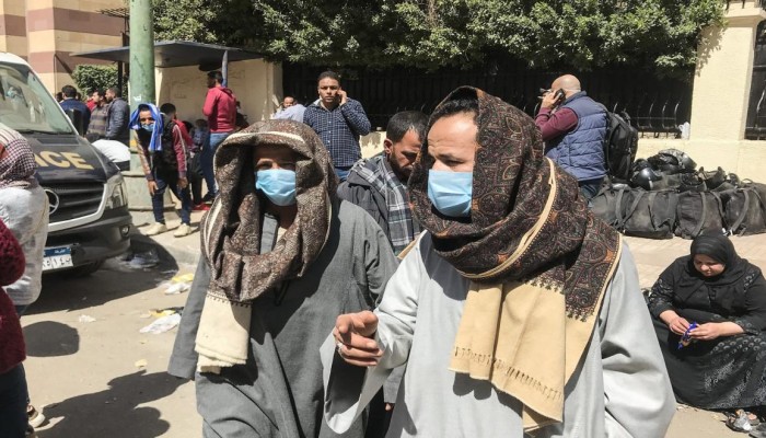 العفو الدولية تنتقد عشوائية التطعيم ضد كورونا في مصر
