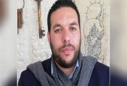 أمن السلطة يعتقل مهند كراجة و3 نشطاء أمام محكمة برام الله