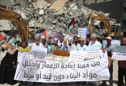 رابطة علماء فلسطين تندد بالمماطلة في رفع الحصار وإعمار غزة