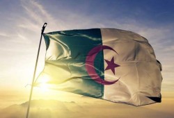 فرنسا ترفض تسليم الجزائر خرائط التفجيرات النووية في الصحراء