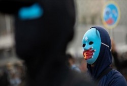 وقفات احتجاجية في ستوكهولم ولندن للتنديد بانتهاكات الصين ضد مسلمي الأويجور