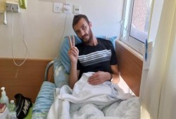 بعد إضرابه 65 يوما.. الإفراج عن الأسير الغضنفر أبو عطوان