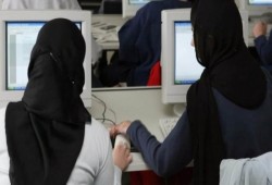 محكمة العدل الأوروبية تجيز حظر الحجاب في أماكن العمل