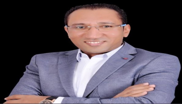 تنديد واسع باعتقال ربيع الشيخ الصحفي بالجزيرة مباشر فور وصوله القاهرة