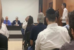الجبهة الديمقراطية تدين اللقاء التطبيعي مع صحفيين صهاينة