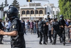تونس.. انتقادات وقلق من تيار يحمل اسم الحشد الشعبي