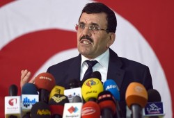 تونس.. على العريض يدعو قيس سعيد إلى الخروج من الوضع الاستثنائي